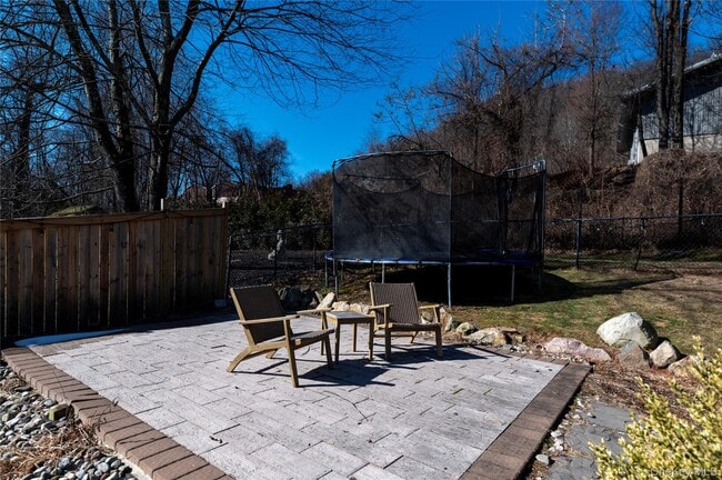 Building Photo - 602 Palmer Dr