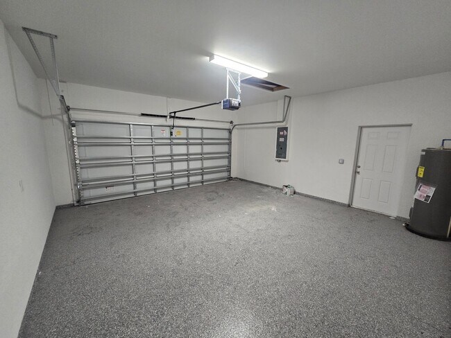 Building Photo - COMING SOON-BRAND NEW CONSTRUCTION-LARGE C...
