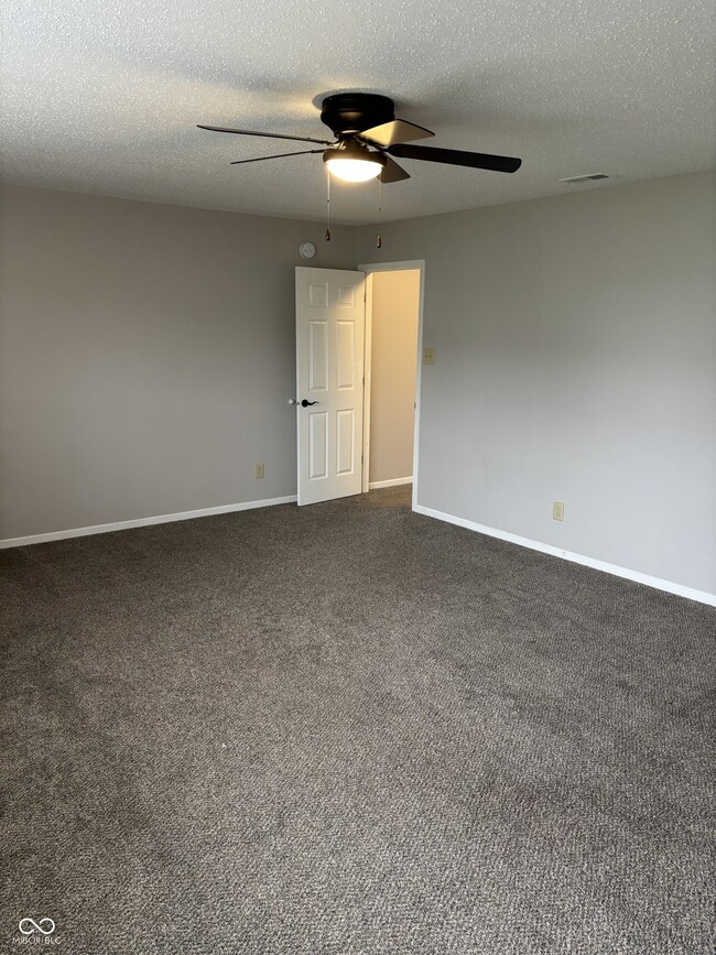 Building Photo - 1380 King Maple Dr