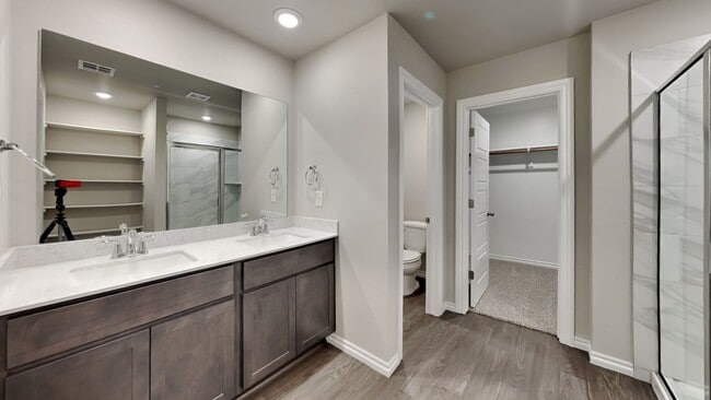 Building Photo - Very Nice 4 Bedroom 2 Bath Home in Piedmont Schools