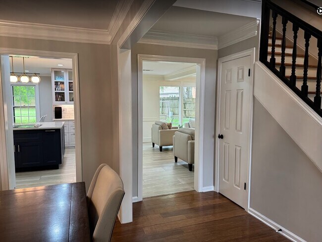 Building Photo - 2064 Prestwick Dr