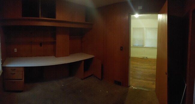 Building Photo - 508 Emmet St