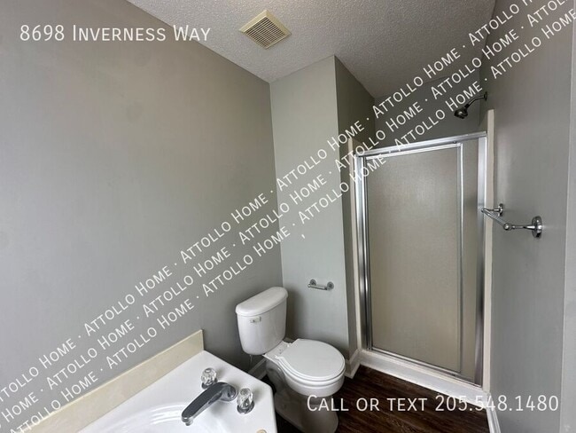 Building Photo - 8698 Inverness Way