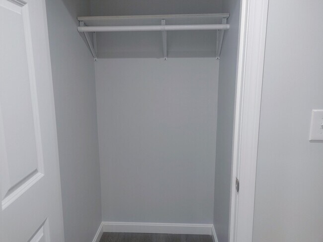 Building Photo - 108 Norton Ave