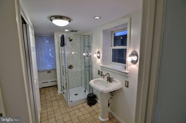 Building Photo - 1029 30th St NW