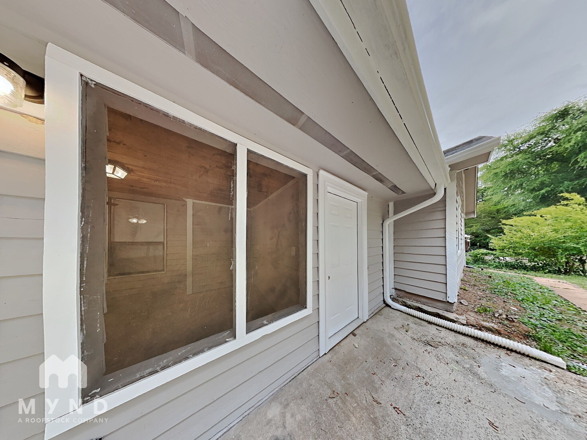 Building Photo - 9033 Hamilton Ct