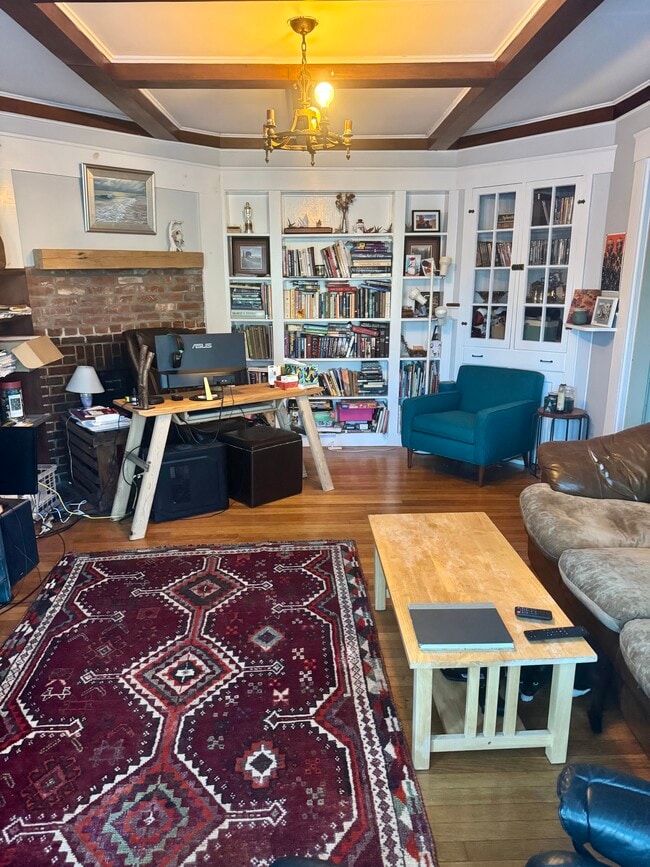 Building Photo - 51 N Main St