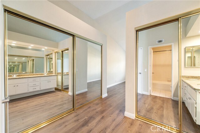 Building Photo - 72 Almador