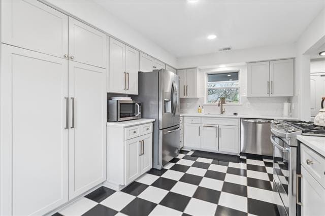 Building Photo - 11631 Saxon St