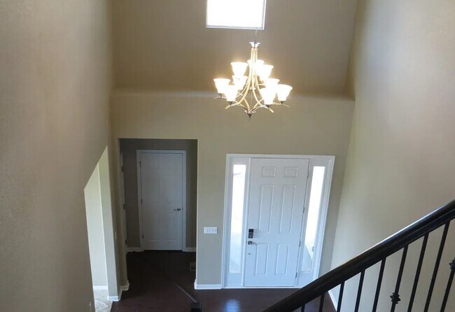 Building Photo - Large 5-Bed, 4-Bath Home in Kechter Farm Neighborhood - New Photos Coming Soon!