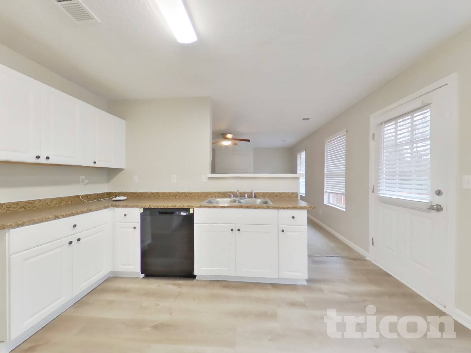 Building Photo - 1008 Carriage Trace Cir