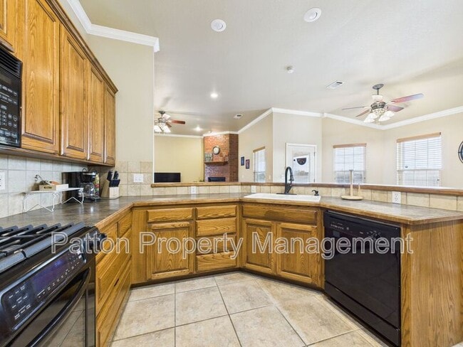 Building Photo - 1701 Rock Creek Rd