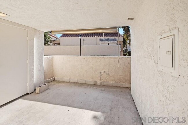 Building Photo - 8460 New Salem St