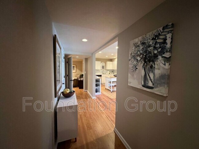 Building Photo - 3417 122nd Pl NE