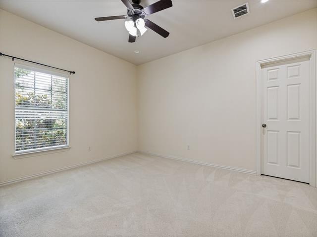 Building Photo - 8723 Sherwood Dr