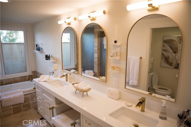 Building Photo - 10071 Highcliff Dr