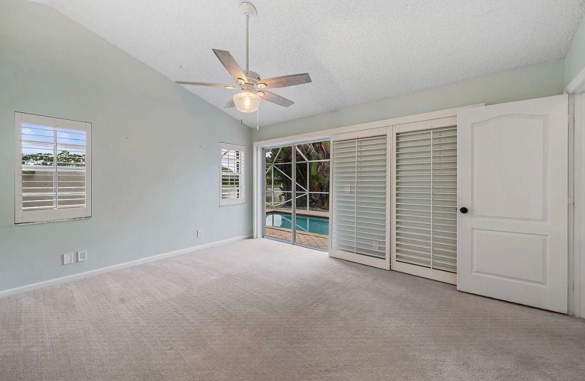 Building Photo - 9293 Heathridge Dr