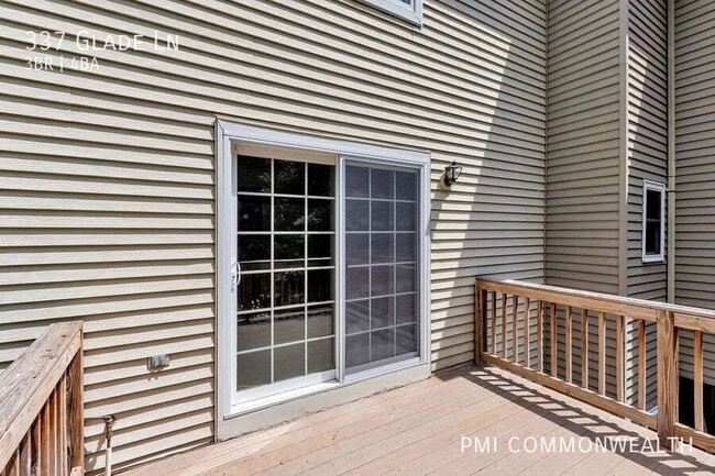 Building Photo - 337 Glade Ln
