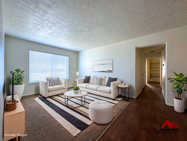 Building Photo - Eastpointe Apartments & Townhomes