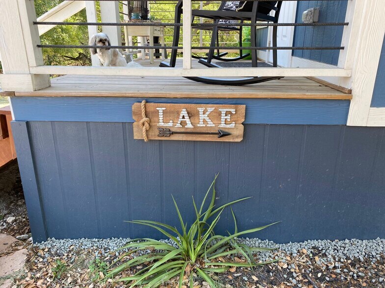 Building Photo - 1183 Lavaca