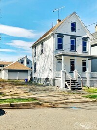 Building Photo - 21 Union St