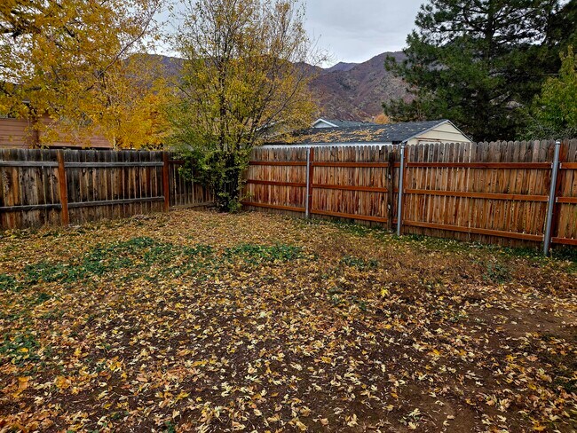 Building Photo - 1968 E 5850 S