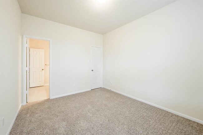 Building Photo - 4211 Fair Country Ln