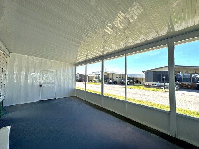 Building Photo - 16004 Tangelo Way