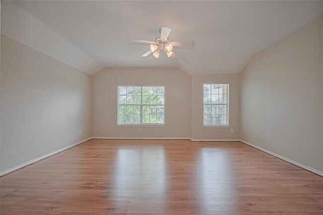 Building Photo - 16839 Carrollton Creek Ln