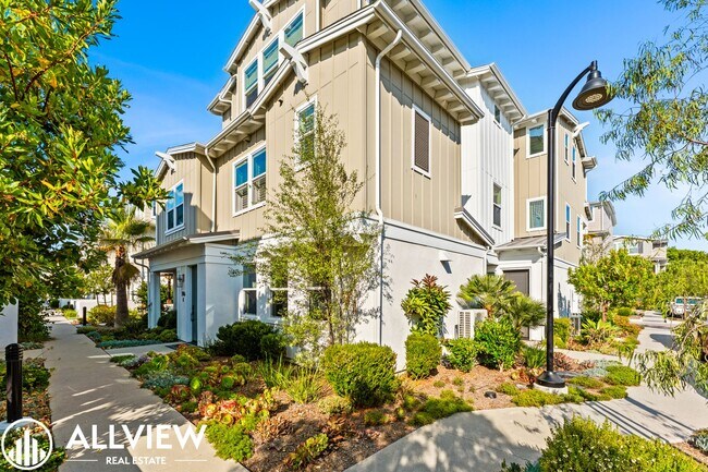 Building Photo - *Limited Move In Special! $1,000 Off First...