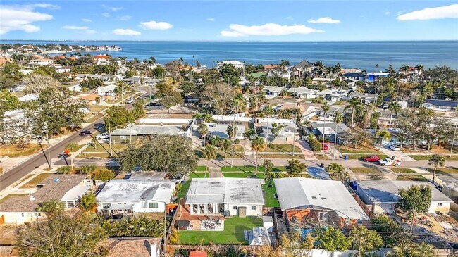 Building Photo - 4026 Indianapolis St NE