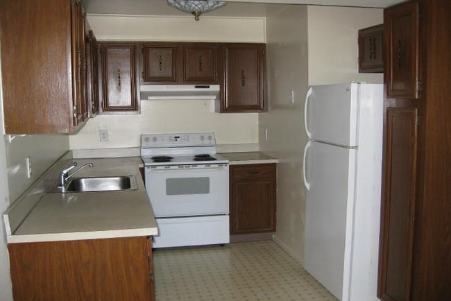 Kitchen - Jefferson Gardens