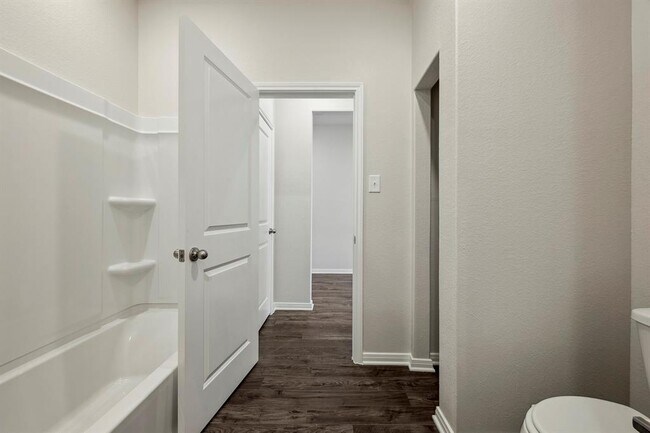 Building Photo - 10399 Red Cardinal Dr