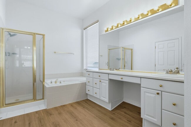 Building Photo - 4 bed 2 bath Ranch in Metzler Ranch Castle Rock!