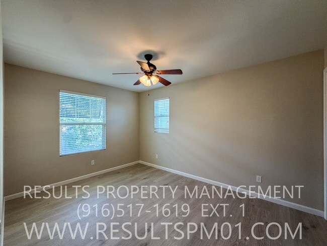Building Photo - 1177 Impressionist Loop