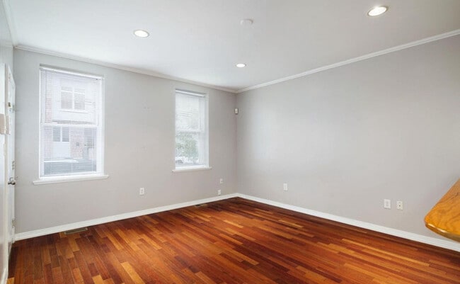 Building Photo - 1782 Frankford Ave