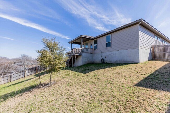 Building Photo - 11219 Pomona Park