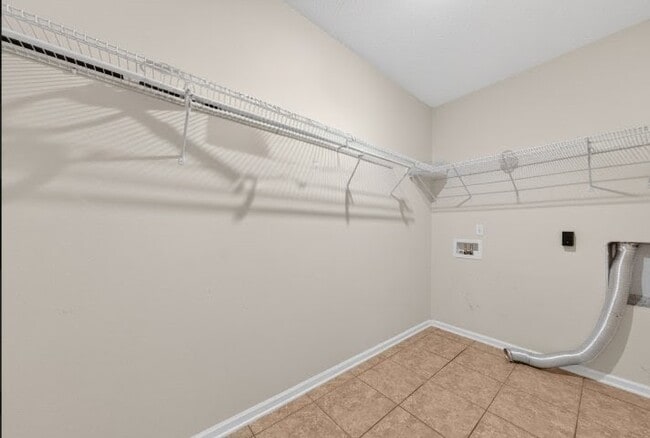 Building Photo - 112 Kildrummy Ct