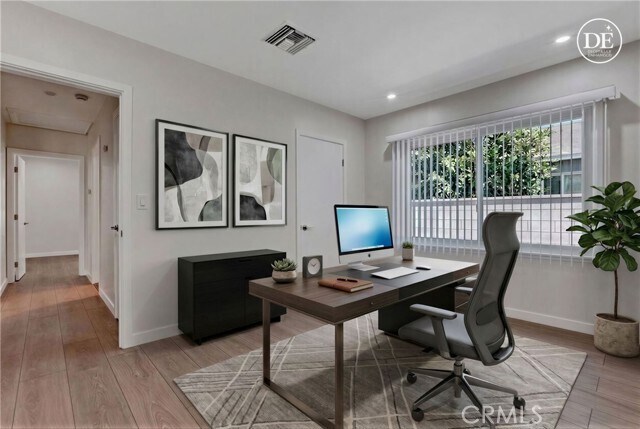 Building Photo - 6851 Forbes Ave
