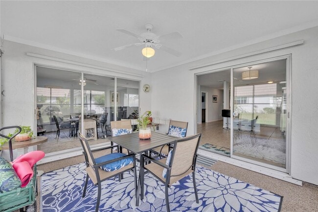 Building Photo - Annual Furnished spacious Villa close to Siesta Key!