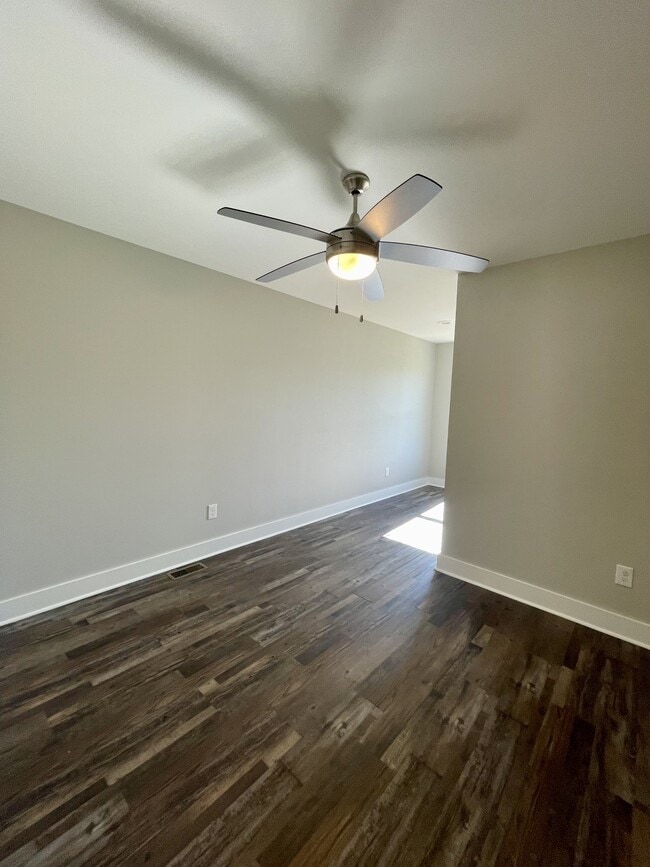 Building Photo - 47 Zentry Pl