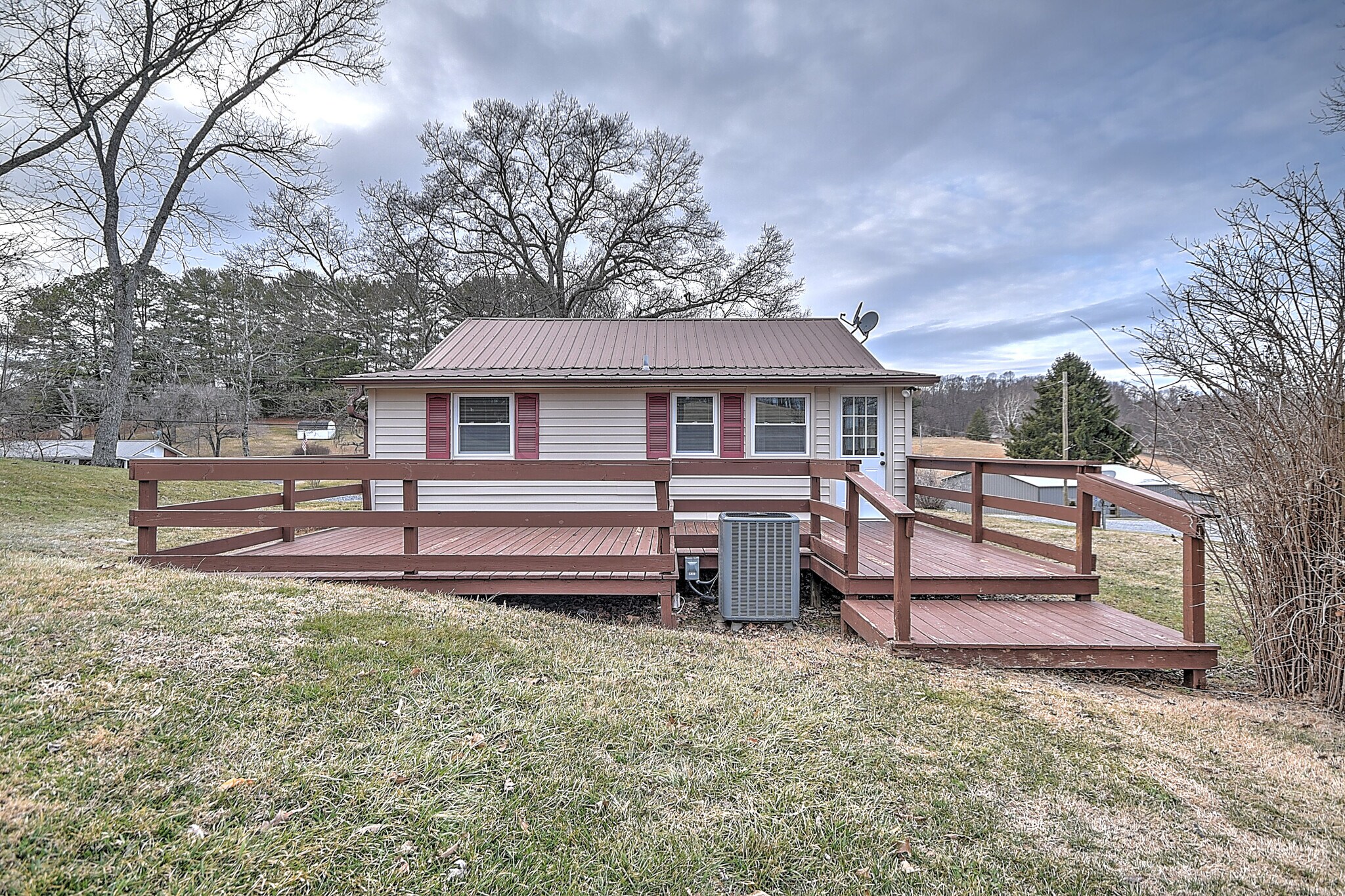 Building Photo - 1104 Old Boones Creek Rd