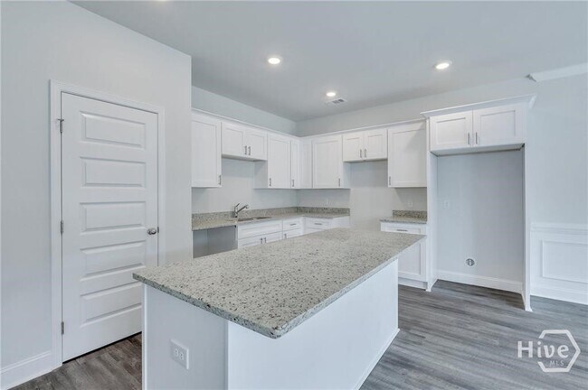 Building Photo - 524 Gov Treutlen Cir