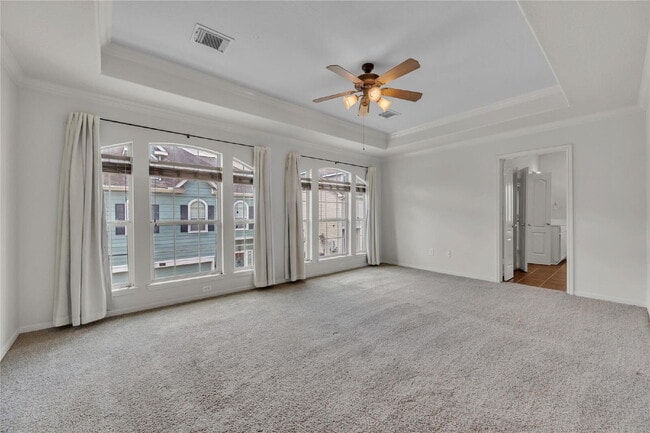 Building Photo - Spacious 3-Story Heights Rental Near 610 & 19th St