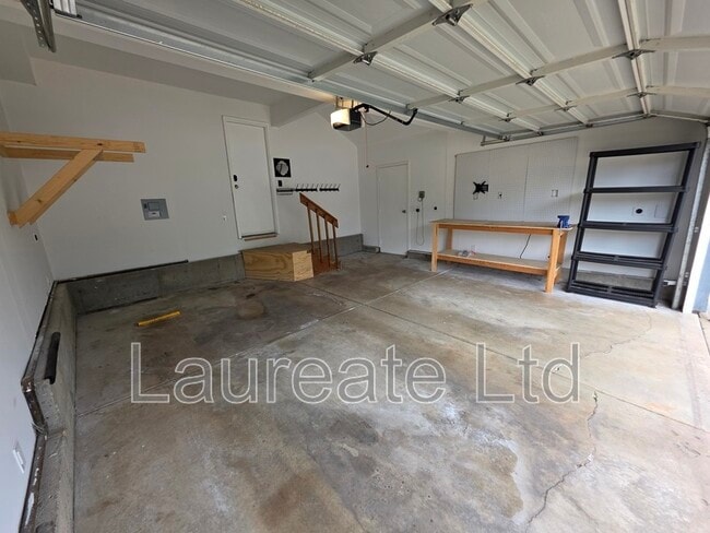 Building Photo - 9521 Joyce Ln