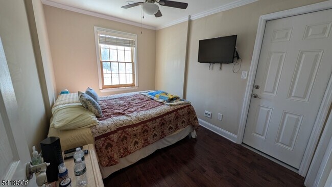 Building Photo - 385 Allentown Rd