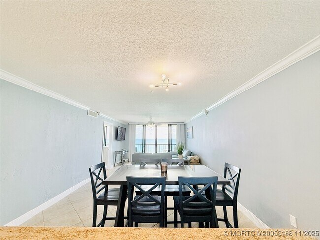 Building Photo - 10680 S Ocean Dr