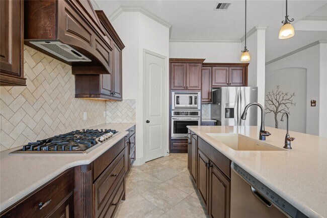 Building Photo - 1644 Longwood Glen Ln