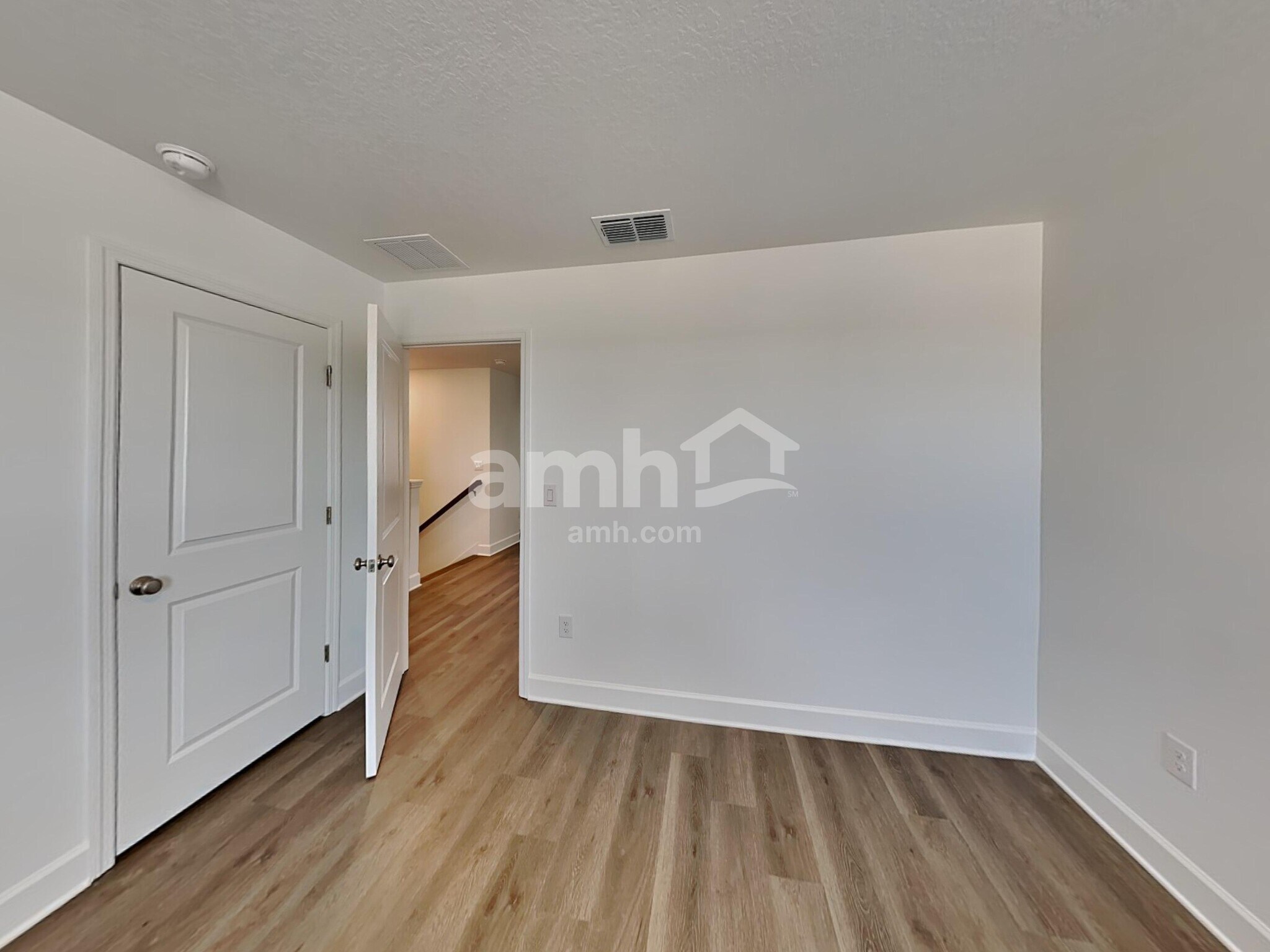 Building Photo - 37756 Dusty Saddle Ln