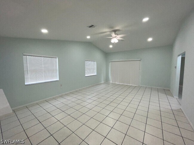 Building Photo - 9044 Tangelo Blvd